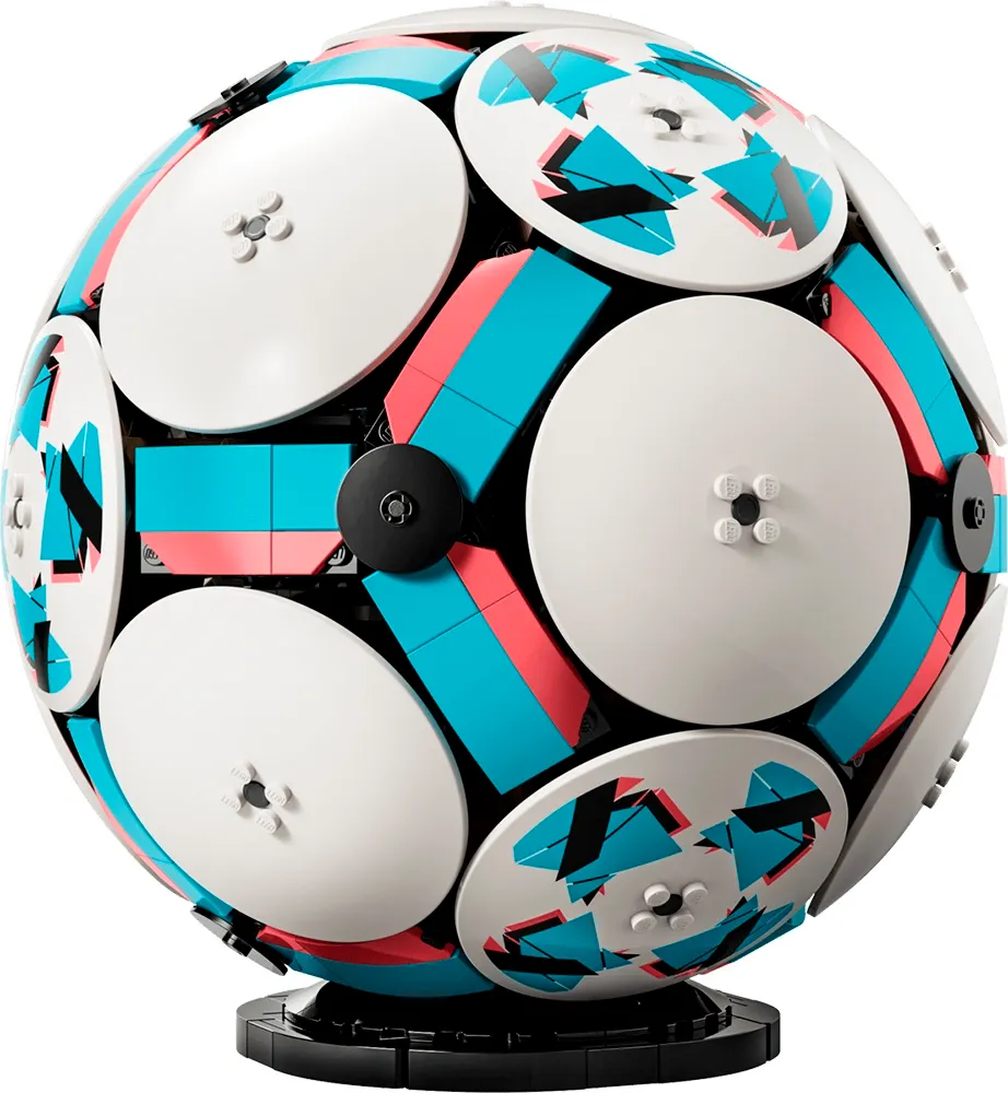 Kit de Construção Lego Bola de Futebol - 43019 (1498 Peças)