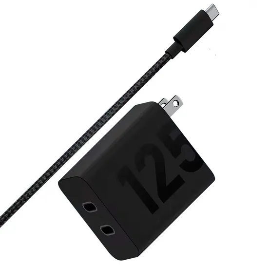 Carregador de Parede Motorola PG38C06718 125W Turbopower Duo USB-C + Cabo USB-C - Preto