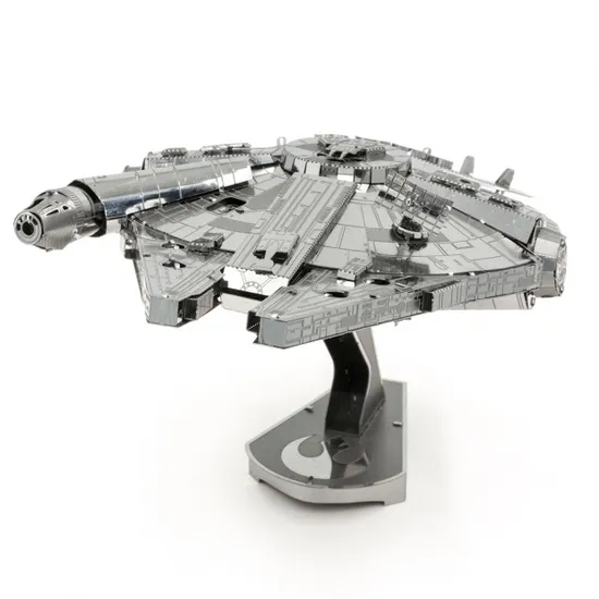 Kit Fascinations Inc Metal Earth AICX200 Millennium Falcon Montado